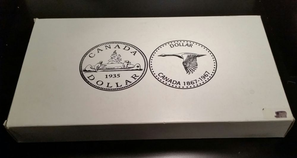 How-Would-You-Display/Store-Canadian-Dollars?